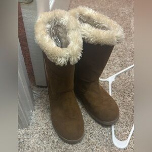 Girl boots